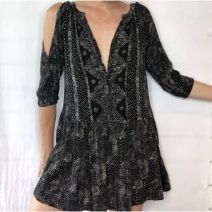 Tokyo darling, women’s cold shoulder, black, tiered, dress size xs